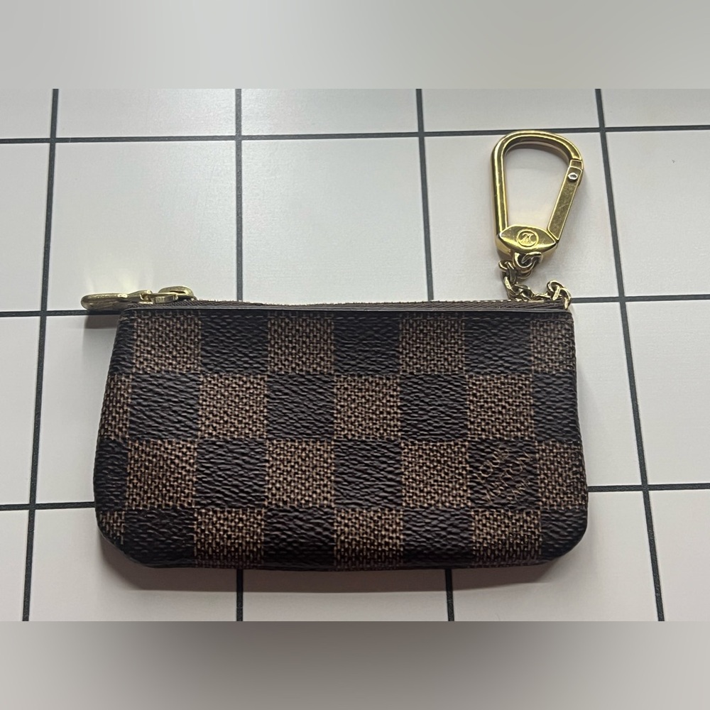 Authentic Louis Vuitton Key Pouch